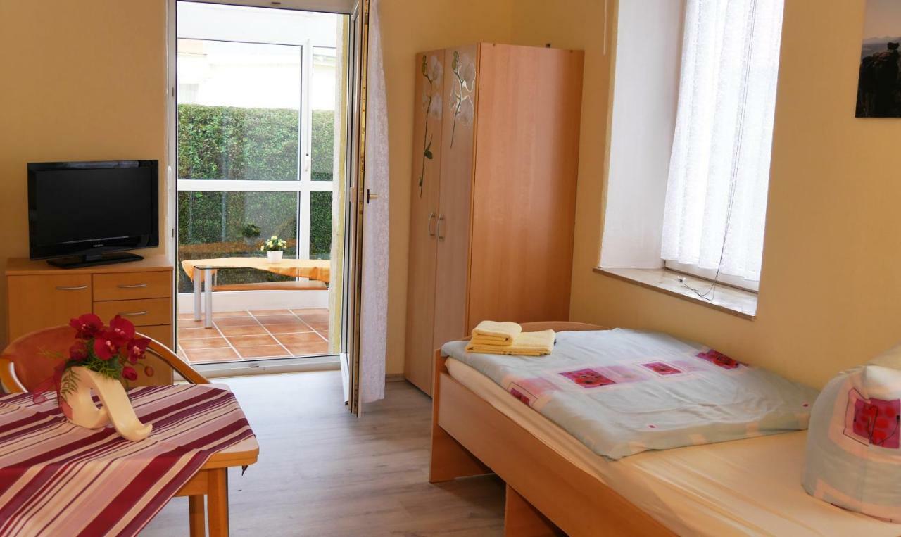 Ferienhaus "Zur Alten Schule" Mittelndorf Bagian luar foto